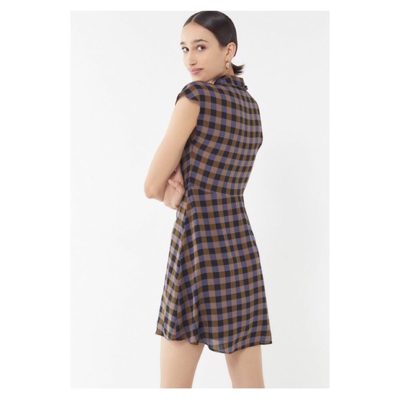 UO Nancy Short Sleeve Shirt Dress - Picture 4 of 7